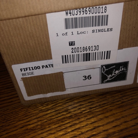 authentic christian louboutin - Picture 2 of 9